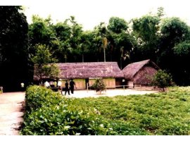 Tour Vinh - Đường trường sơn